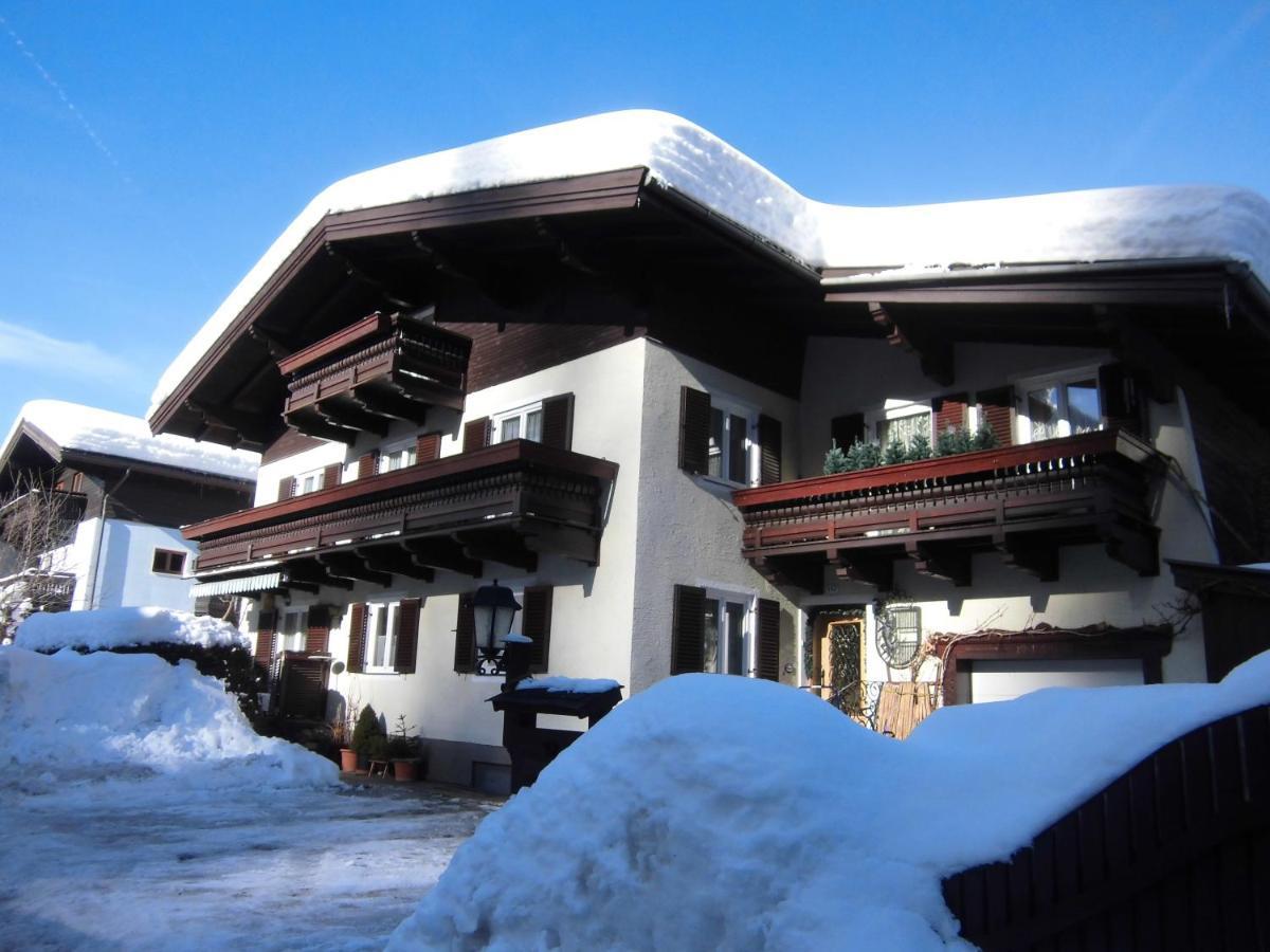Privatzimmer Haus Anna+Franz Viehhofen Exterior foto